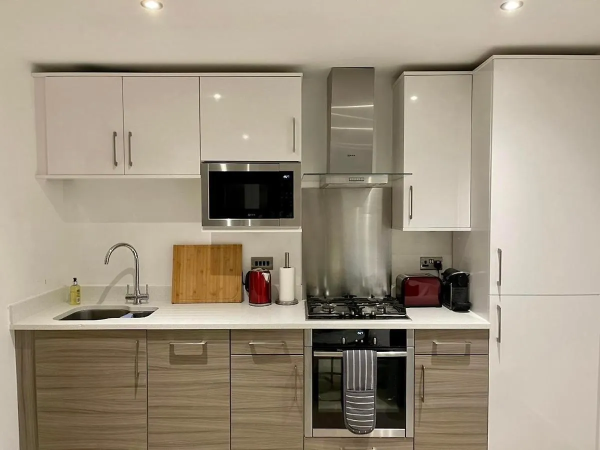 Modern & Unique 1 Bed Close To Nottingham Uni & City Centre - Free Parking