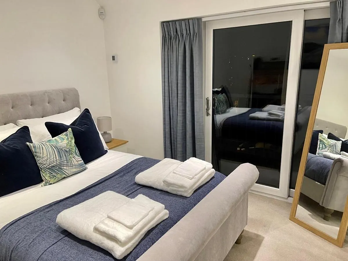 Modern & Unique 1 Bed Close To Nottingham Uni & City Centre - Free Parking